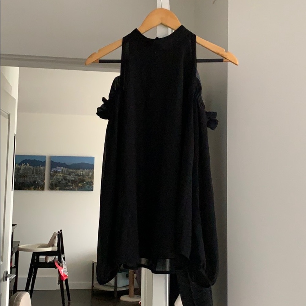 3 ITEMS FOR $10 Trouvé Top